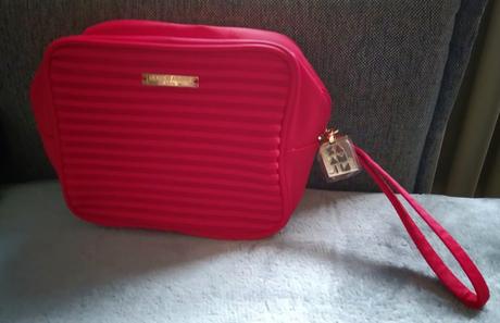 Kabelka taška taštička ba dior armani lancôme nové, armani