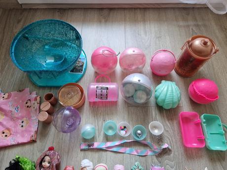 Kufrík lol bábik s príslušenstvom,