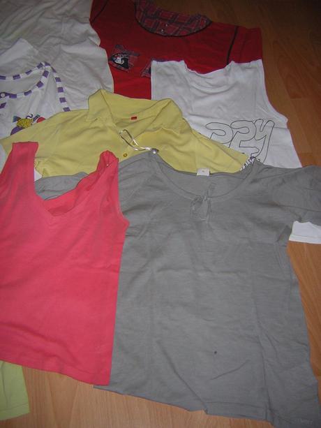 Balík dámskych tričiek vel.36-38, m