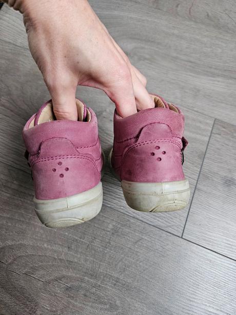 Prechodné barefoot, superfit,25