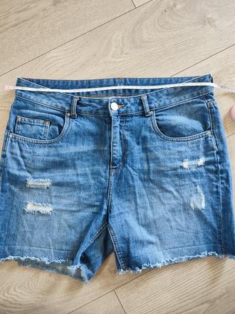 Kratase -dlhšie, 42