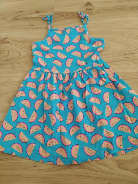 Melónikové šaty, palomino,116