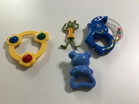 4 hryzadlá pre bábo,