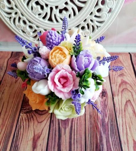 Voňavé mydlové kytice,