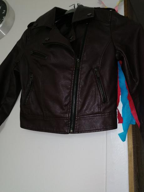 Bundička v koženom vzhľade, reserved,s