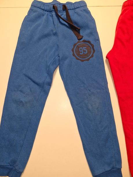 Tepláky, lupilu,110