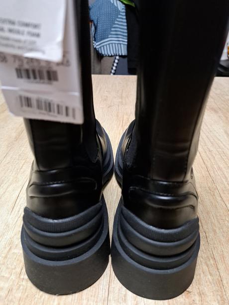 Cizmy, bershka,38