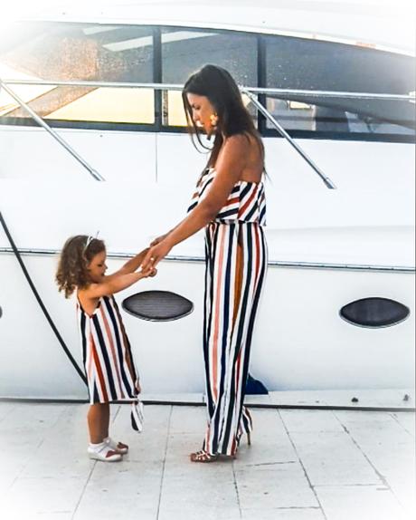 Mama a dcéra overal a šaty, m