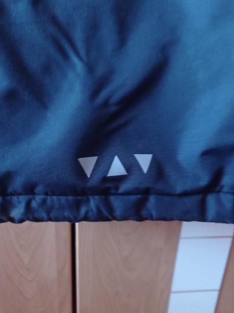 Krásna zimná bunda, lewro,152