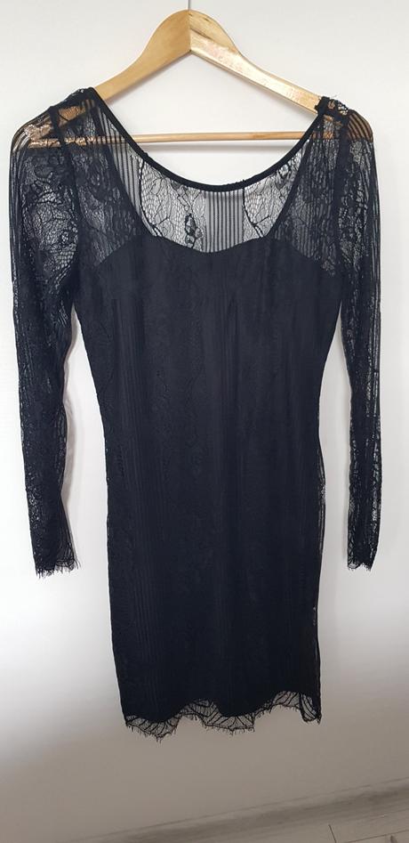 Čipkované šaty s výstrihom, amisu,38