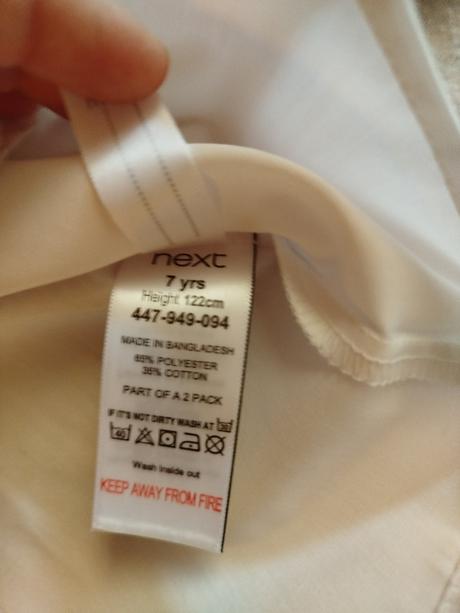 Biela košeľa, next,122