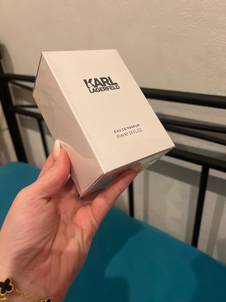 Vonavka karl lagerfeld, 
