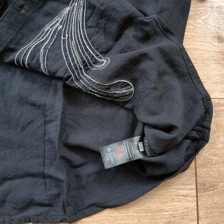 Čierna ležérna blúzka s vyšívanými kvetmi, f&f,42