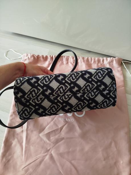 Kabelka liu jo, liu jo