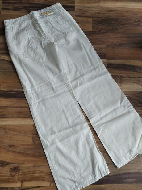 Letné nohavice, 36