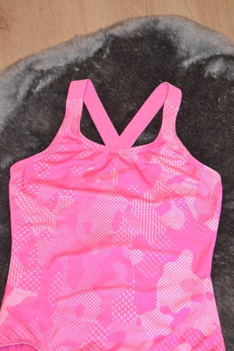 Dievčenské jednodielne plavky nike optic camo cros, nike,140