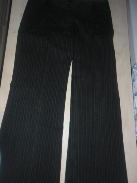 Elegantné nohavice, clockhouse,38