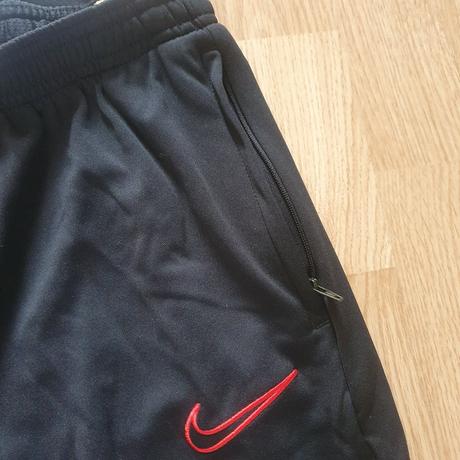 Nike teplaky+nike tricko gratis, nike,146