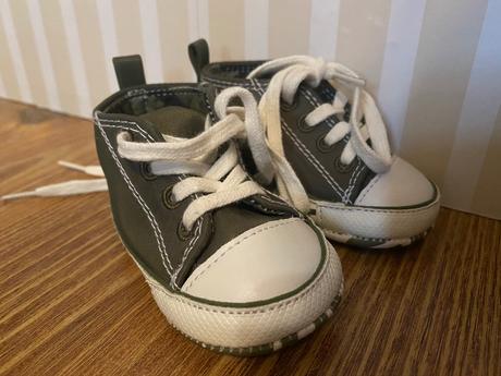 Capačky next, next,<17