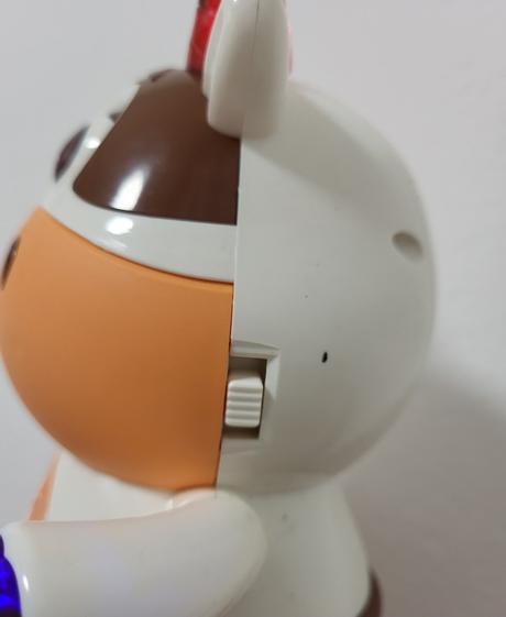 Tancujúca kravička so svetelnými efektami, 