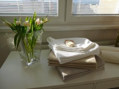 Vaflová bavlna - uteráky-140 x 70 cm, nové, 