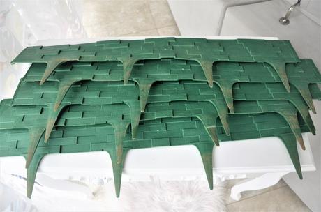 5 ks plastových obrubníkov, 