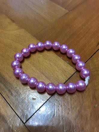 Ružový perličkový náramok, 