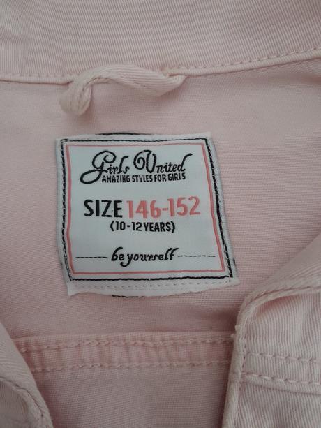 Predám dievčenskú riflovku, 152