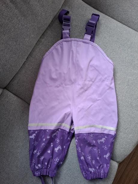 Nohavice do dažda, lupilu,74