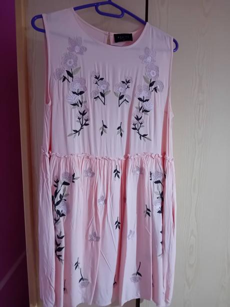 Predám úplne nové šaty značka mohito číslo 40, mohito,40