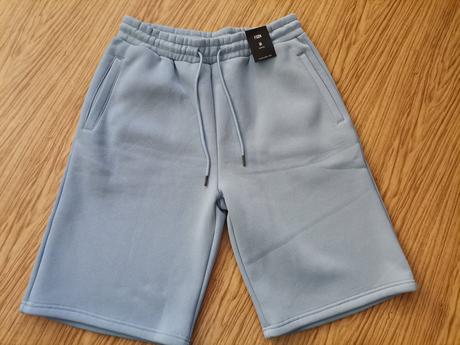 Krátke nohavice teplákové hrubšie m, m