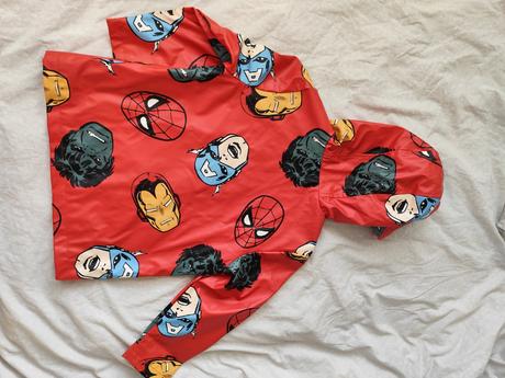 Nepremokavá bunda, marvel,116