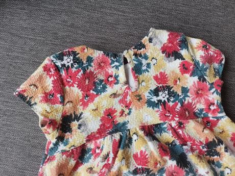 Šaty sandálky bolerko, zara,104