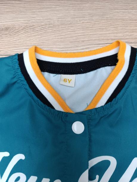 Chlapčenský zelený dres, 122