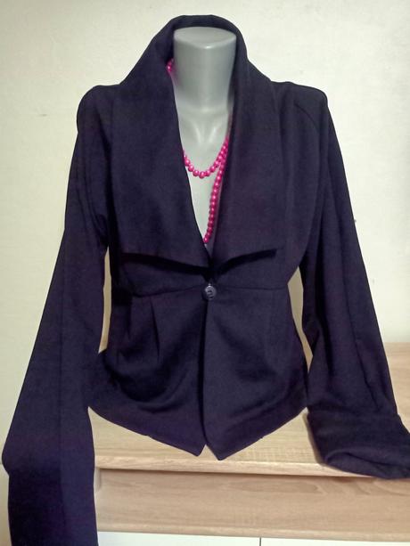 Elastické sako s fakt dlhyyym rukávom, l