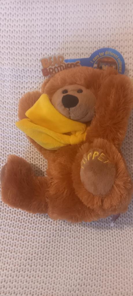 Manuska bear brothers macko, 