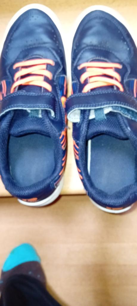 Chlapčenské tenisky, 32