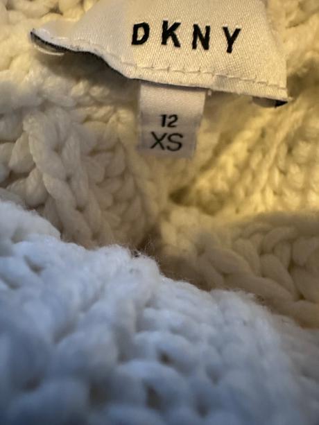 Sveter, dkny,152