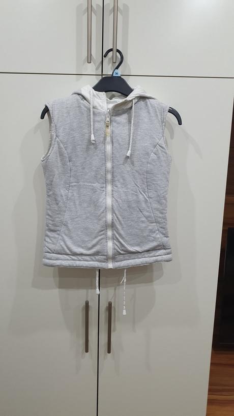 Dievčenská/dámska obojstranná vesta, xs