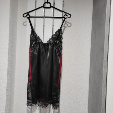 Xs/s cipkovana nočná kosela, s