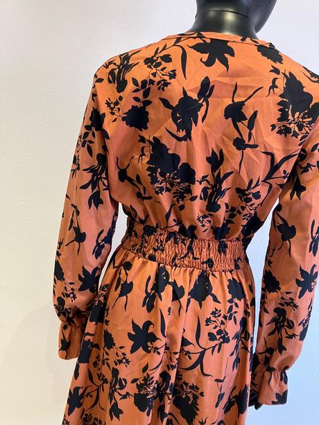 Dámske vzorované šaty shein (m), m