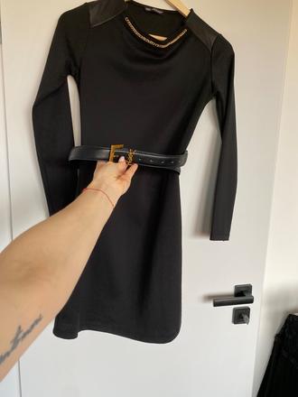 Šaty s aplikáciou, s