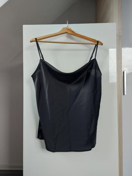Sátenový top čierny - shein, 40