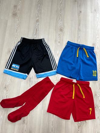 Futbalove kratasy a podkolienky, h&m,116