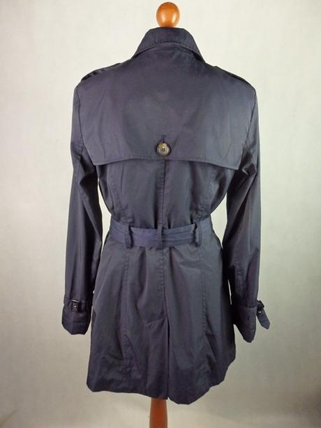 Kvalitný prechodný kabát/plášť, 40