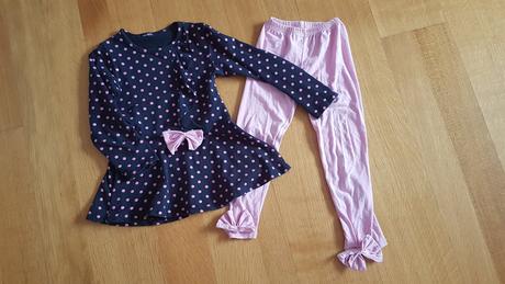 Komplet tricko a leginky, 116