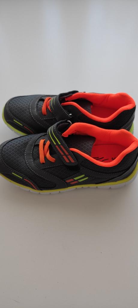 Detské  tenisky, 31