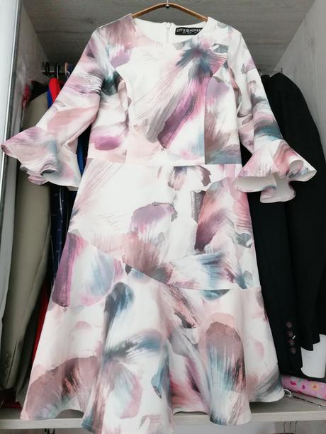 Spoločenské šaty v. 38, 38