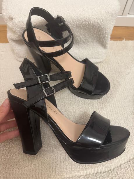 Sandale na platforme, 35