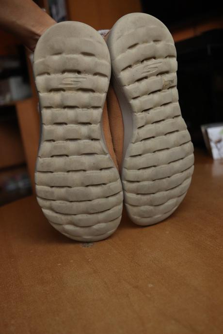 Zimné topánky, skechers,40